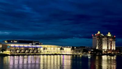 Night time at the Savanah Convention Center